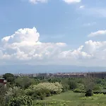 Kamchu Apartments Studio With Terrace Near Metro Con Vista