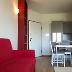 Kamchu Apartments Studio With Terrace Near Metro Con Vista